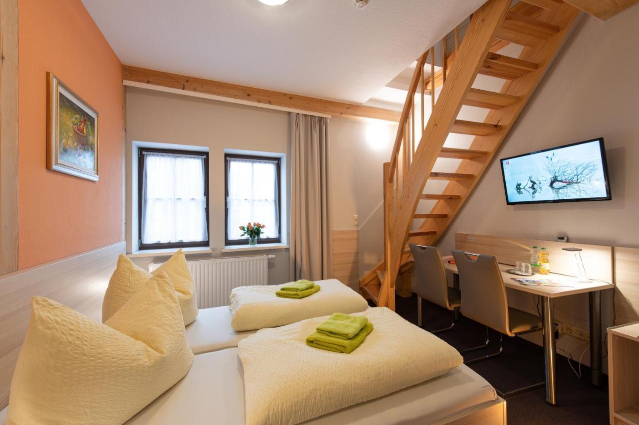 Pension-Cafe-Libelle Elxleben bei Arnstadt Luaran gambar