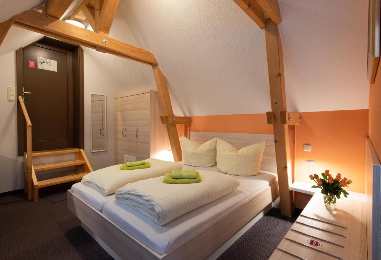 Pension-Cafe-Libelle Elxleben bei Arnstadt Luaran gambar